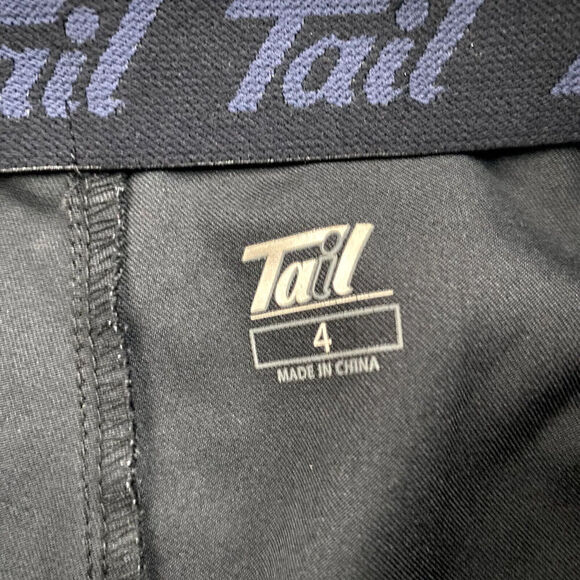 Tail Women's Size 4 Black Straight Leg Capri Pants Cropped Stretch Waist Active - Picture 2 of 9